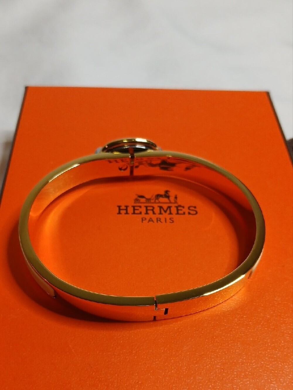 Hermes Gold and Cream Enamel Clic Chaîne d'Ancre Bracelet - Picture 4 of 4